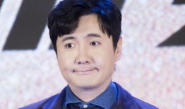 沈腾爆料王启年视频播放,视频播放引发热议
