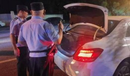 东湖爆料飙车事件视频,惊心动魄的视频记录