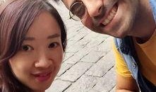 三个女的艳遇在线观看,激情燃烧的艳遇之旅